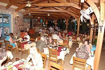 Montebello Deluxe Hotel 厄吕代尼兹