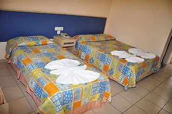 Montebello Deluxe Hotel 厄吕代尼兹